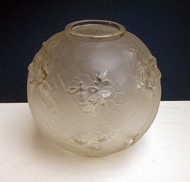 Signed Glass Sabino Vase   circa 1930  