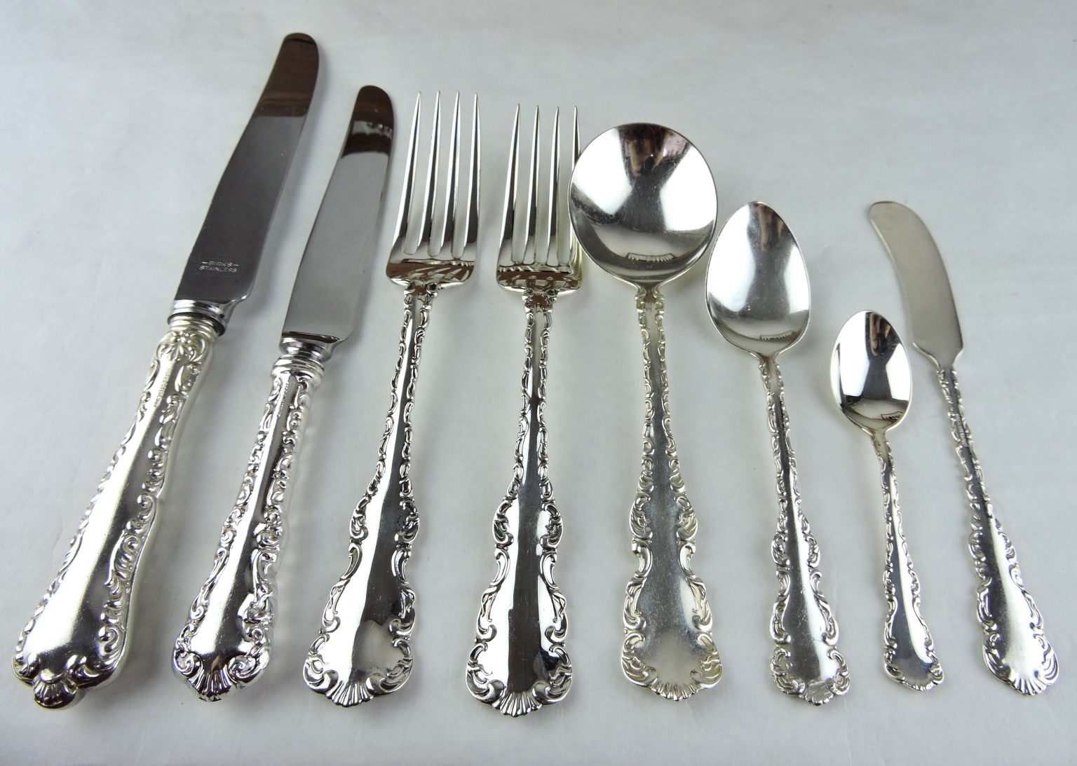 birks-sterling-silver-flatware-set-dinner-and-luncheon-set-for-8