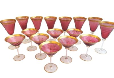artglass - cranberrygoldglasses-00-.jpg