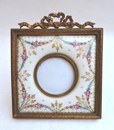 artglass - enamelfranchframe-00.jpg