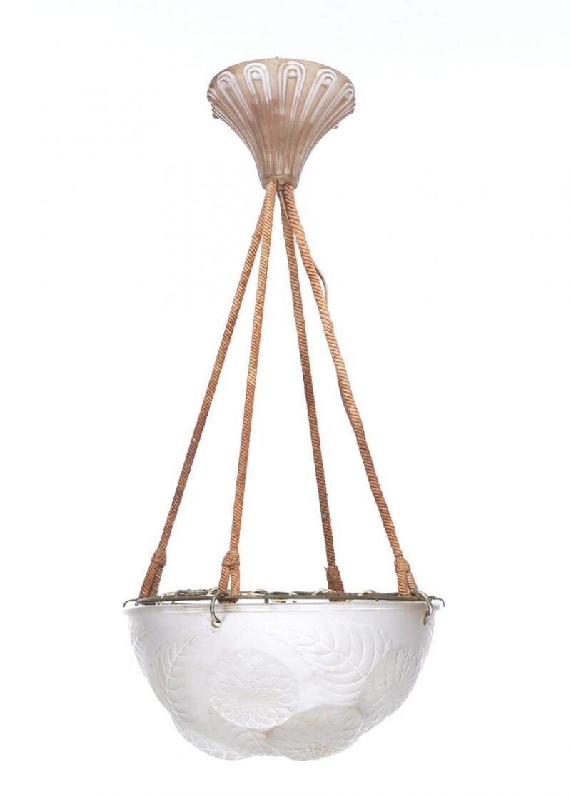 artglass - laliquechandelier-0000.jpg