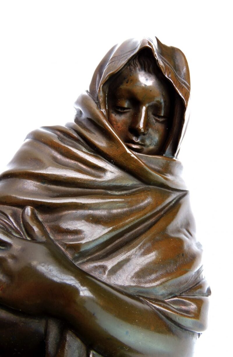 bronzewomanwithwraphoudon-16