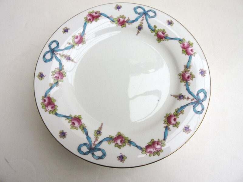 china - bluebowcompote-01.jpg