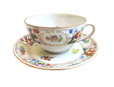 china - dresdencupssaucers-00-1.jpg