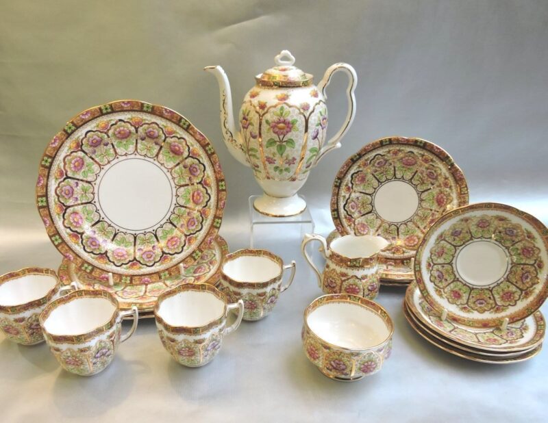 china - royalalbertcourtcoffeeset-02.jpg