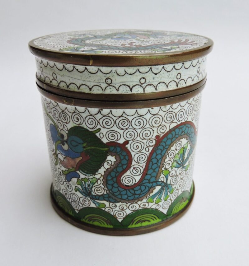 CHINESE CLOISONNÉ BOX enamel asian good