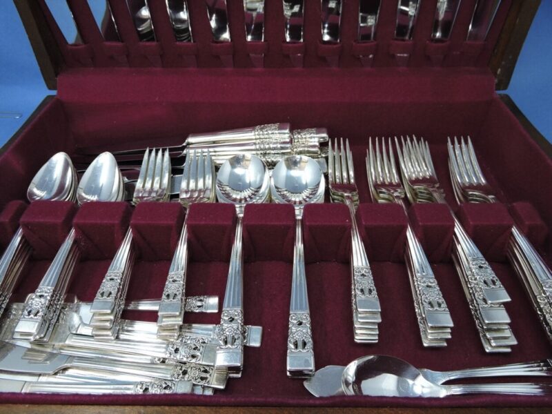 communitysilverplatecoronationset98pc-03