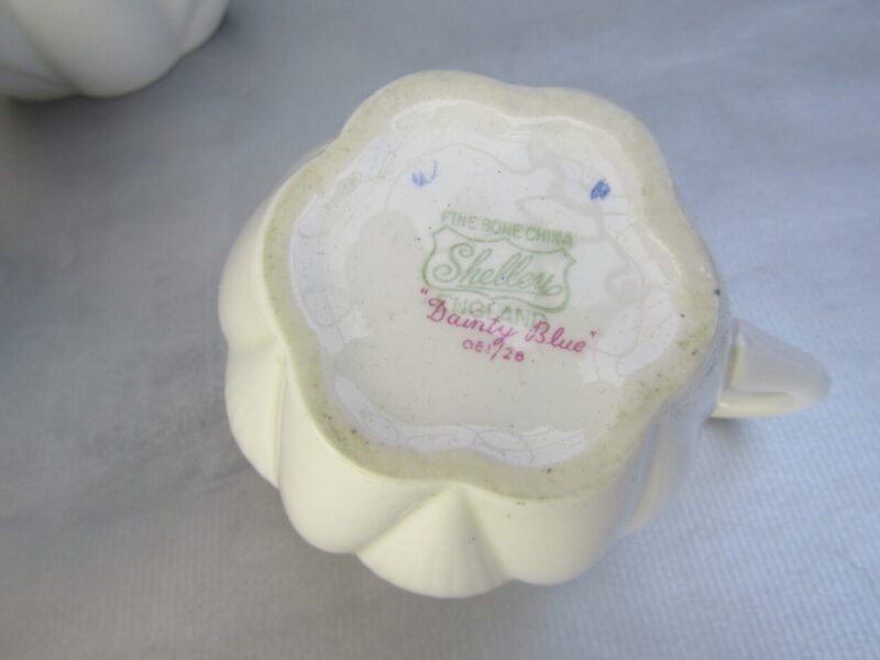 daintyblueteaset-04