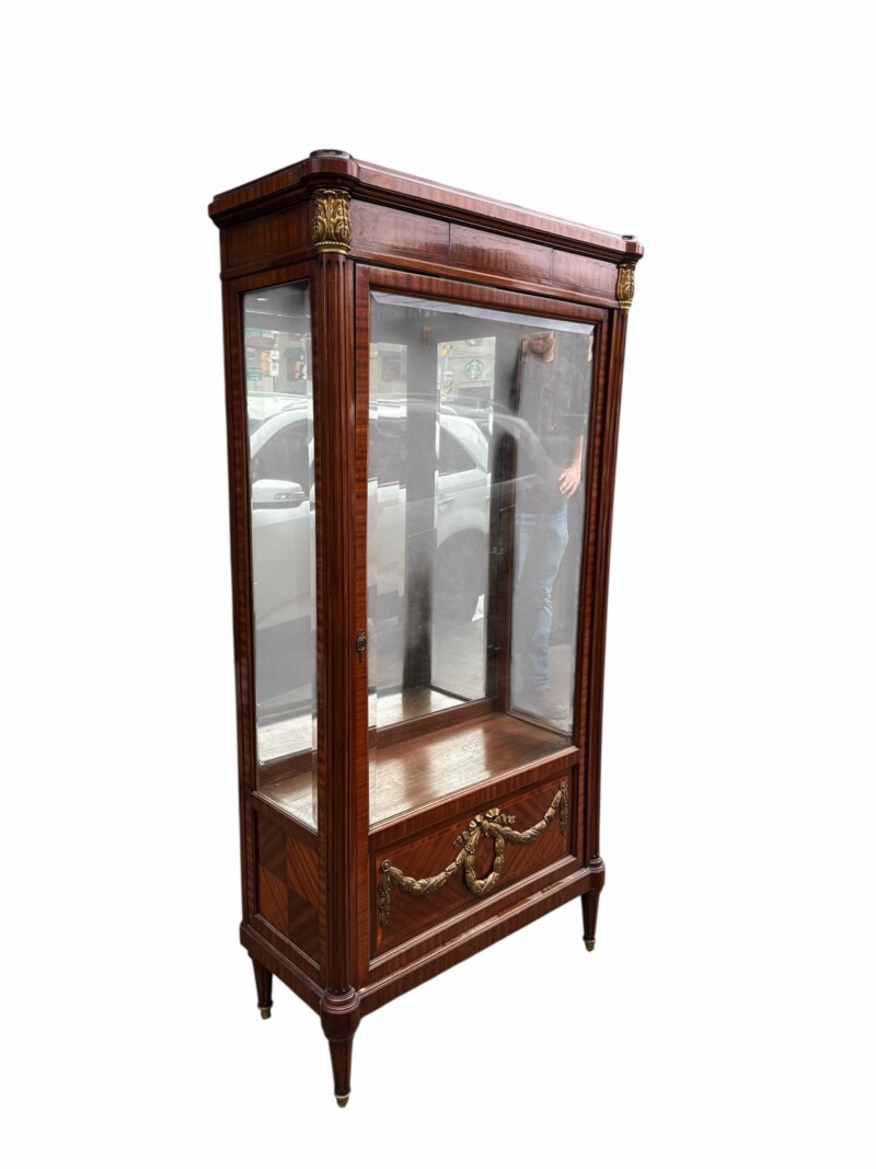 empiredisplaycabinet-002