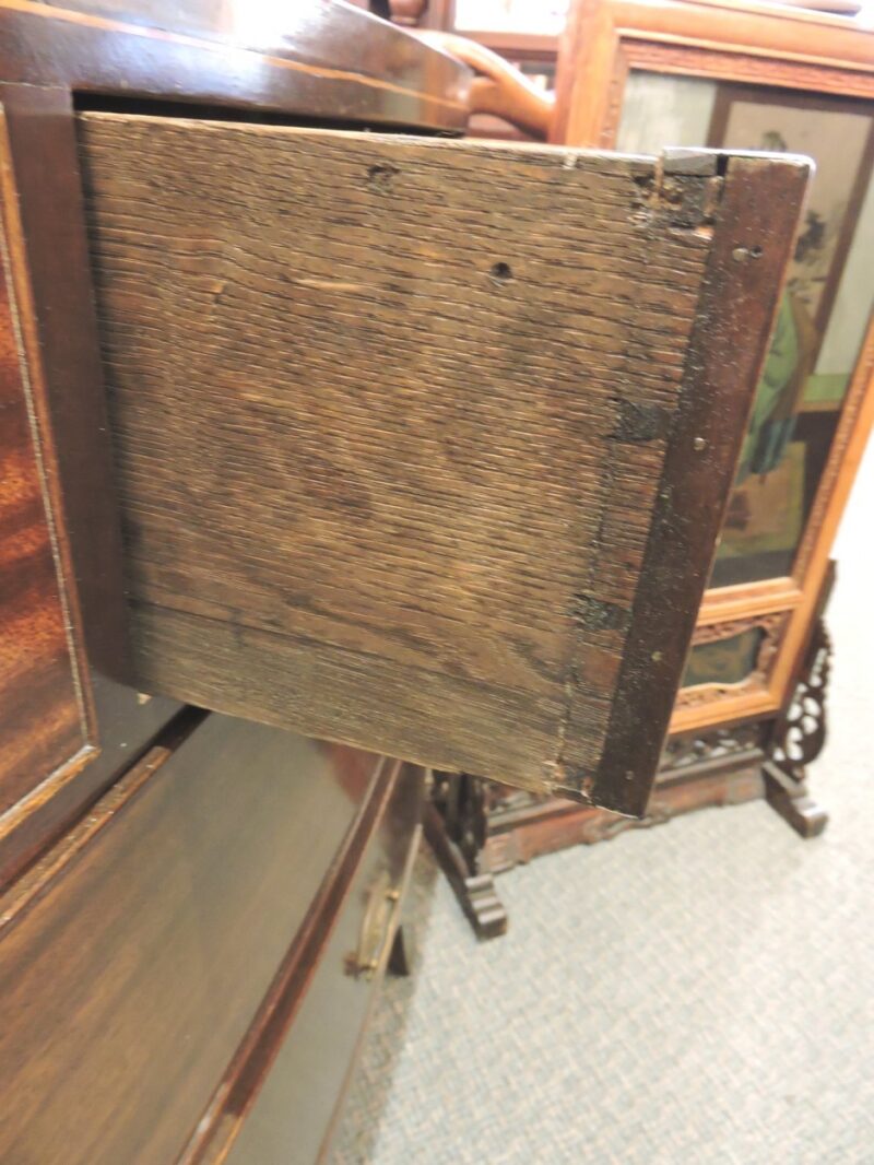 furniture - bachelorgeorgianchest-04.jpg