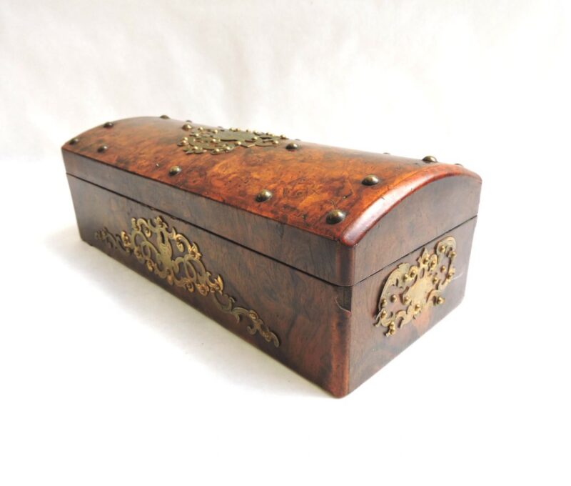 furniture - burledwalnutglovebox-01.jpg