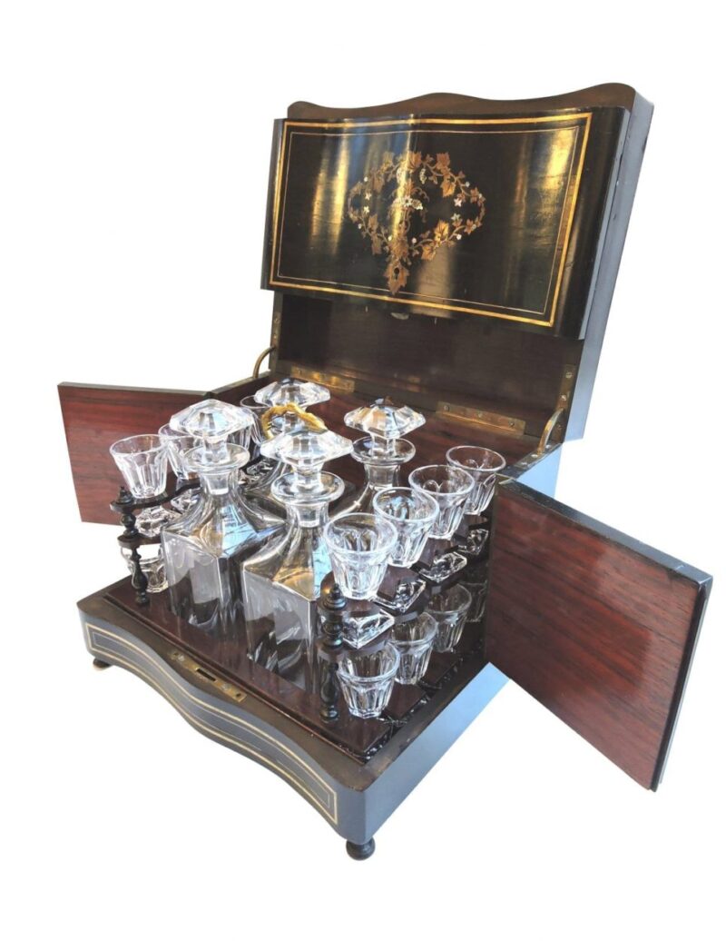 general - frenchdecanterset-06-1.jpg