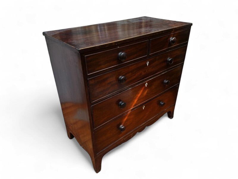 georgianbachelorchest-003