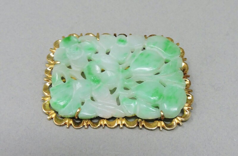 chinese jade and 14 karat gold pendant / brooch