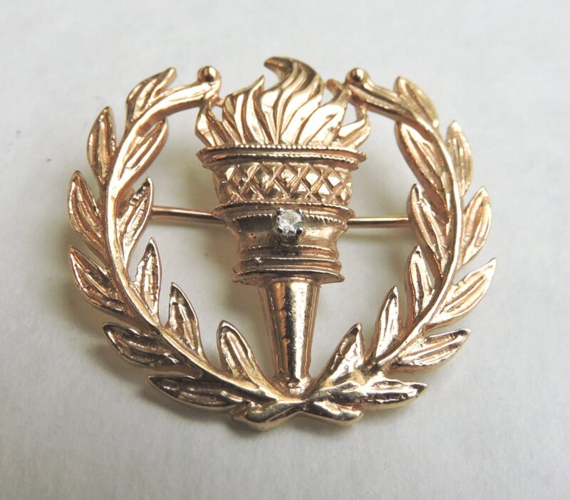 jewelry - goldflamebrooch-00-1.jpg