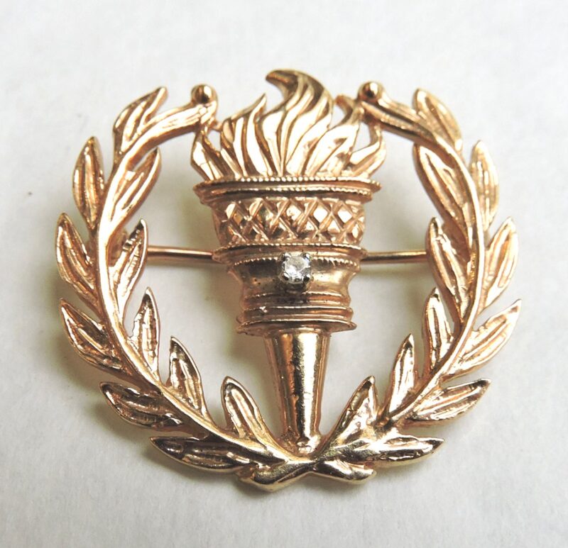 jewelry - goldflamebrooch-01-1.jpg