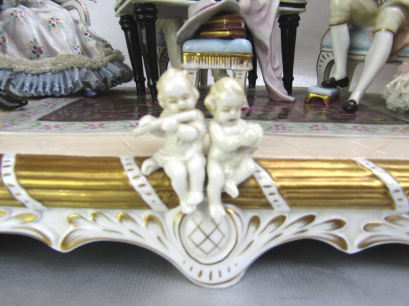 largegermanmusicalgroup-05