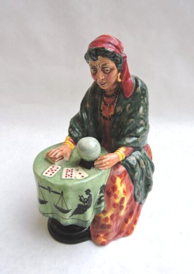 porcelain - doultonfortuneteller-00.jpg