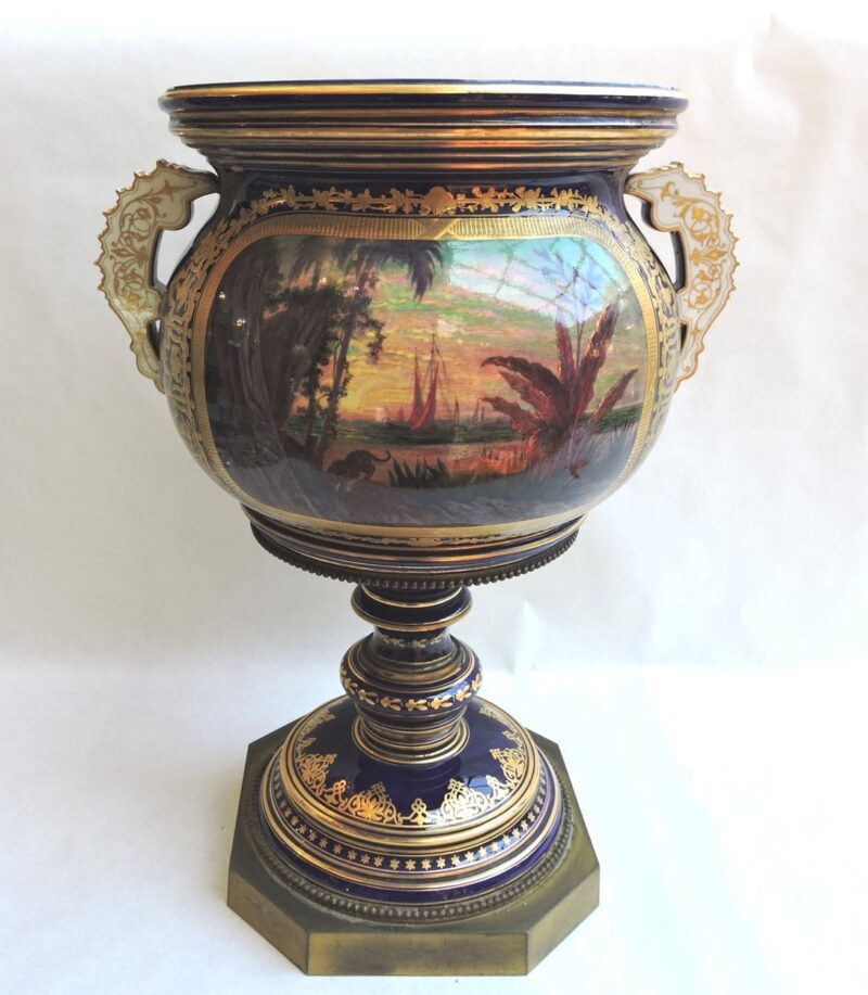 porcelain - largesevresglobevase-09.jpg