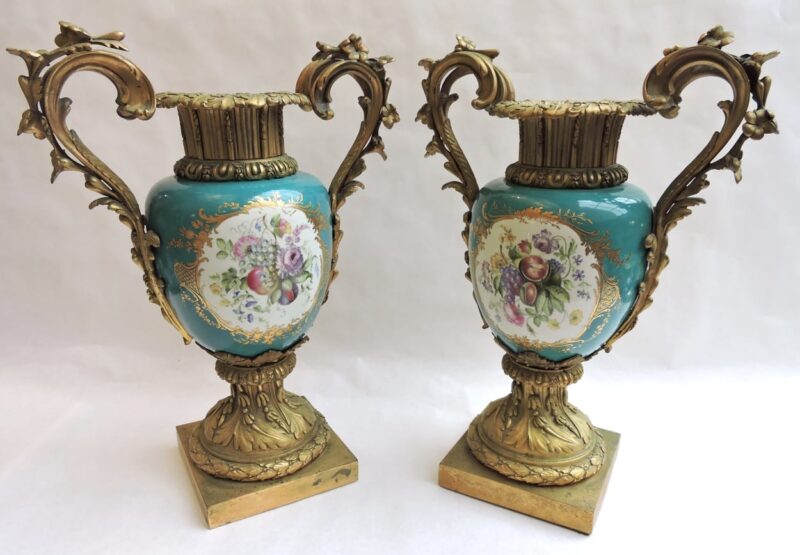 porcelain - pairormolumountedsevresvases-11.jpg