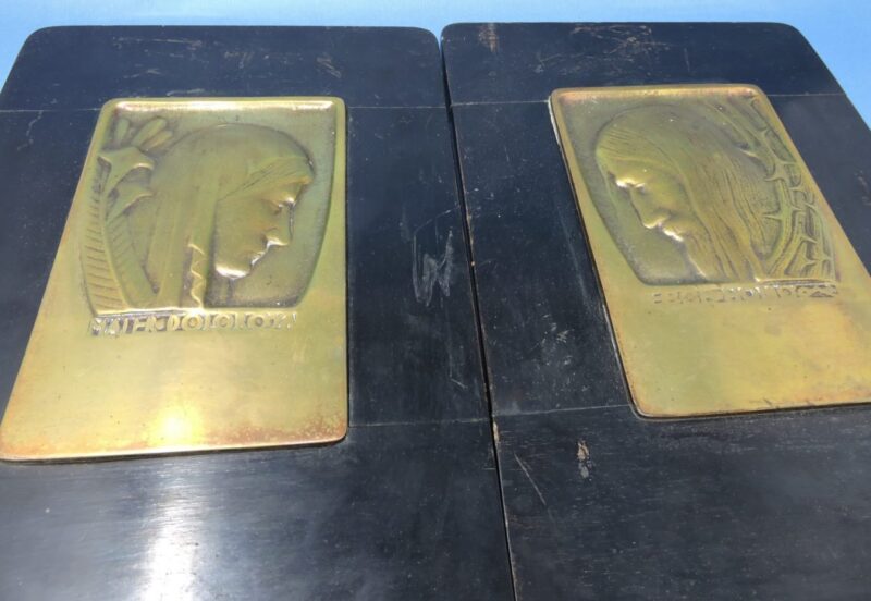 prcastbronzereligiousplaquesjesusandmary-08