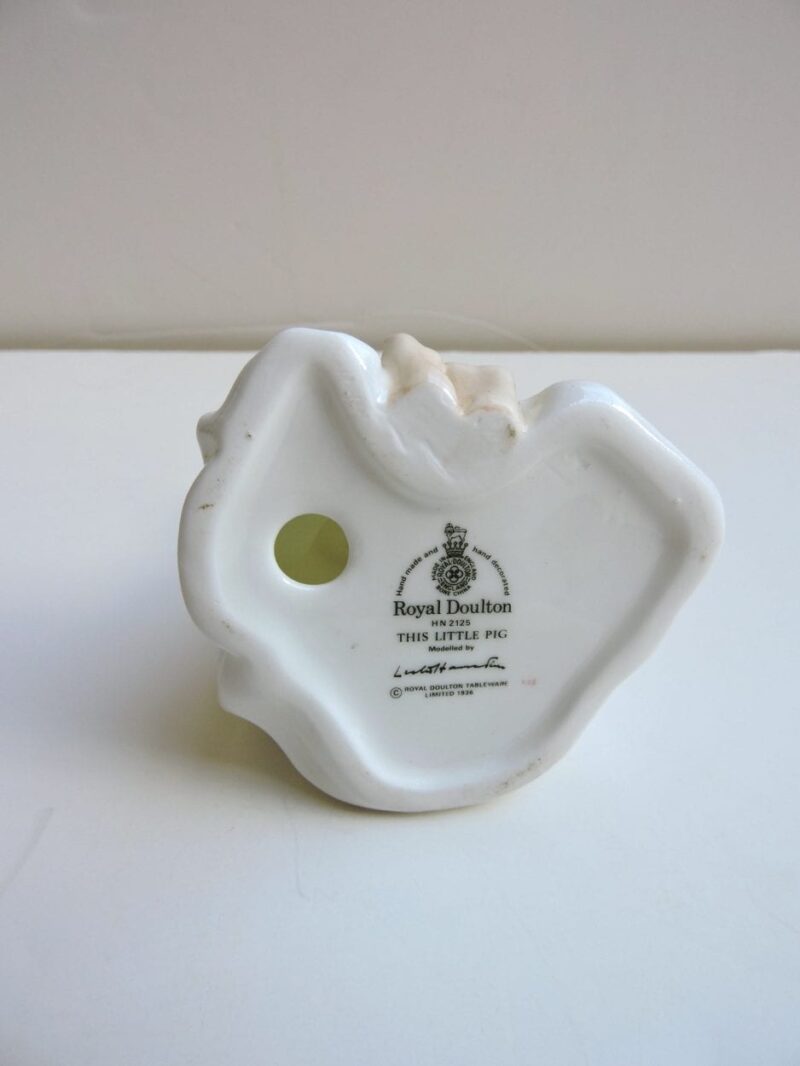 ROYAL DOULTON top 