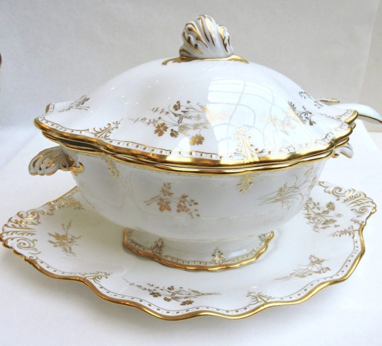 Royal Crown Derby Fine Bone China Dinner Set for 12 Plus Serving Pieces ...