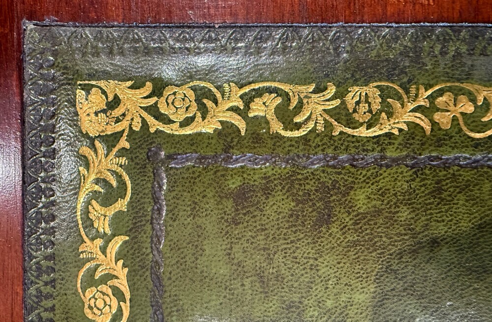 Outstanding & Generous English Georgian Era Mahogany with Satinwood ...