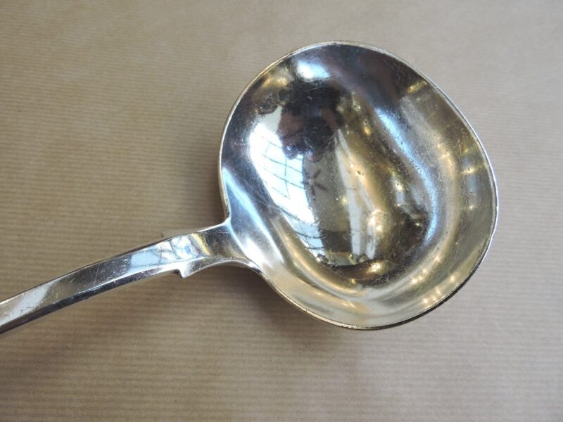 servingpieces - largeenglishsoupladle-03.jpg