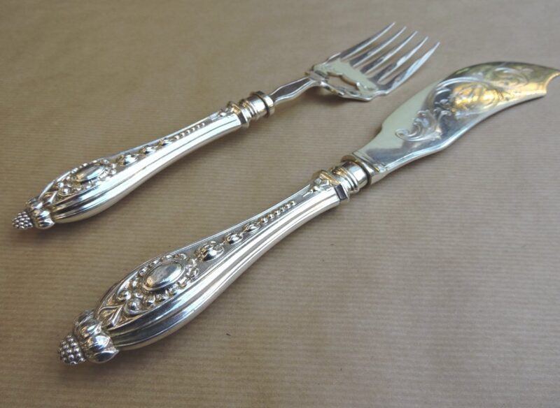 servingpieces - silverplatefishservers-04.jpg