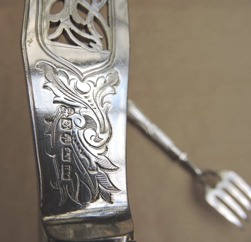 servingpieces - sterlinghandlefishservers-06.jpg