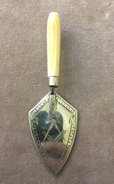 silver - silvertrowel-0000.jpg