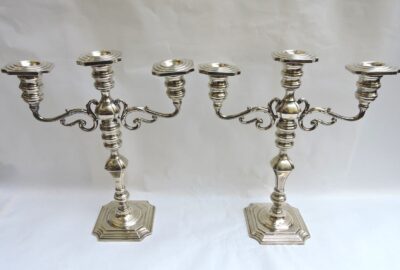 silver - sterlingsquarebasecandelabras-00.jpg