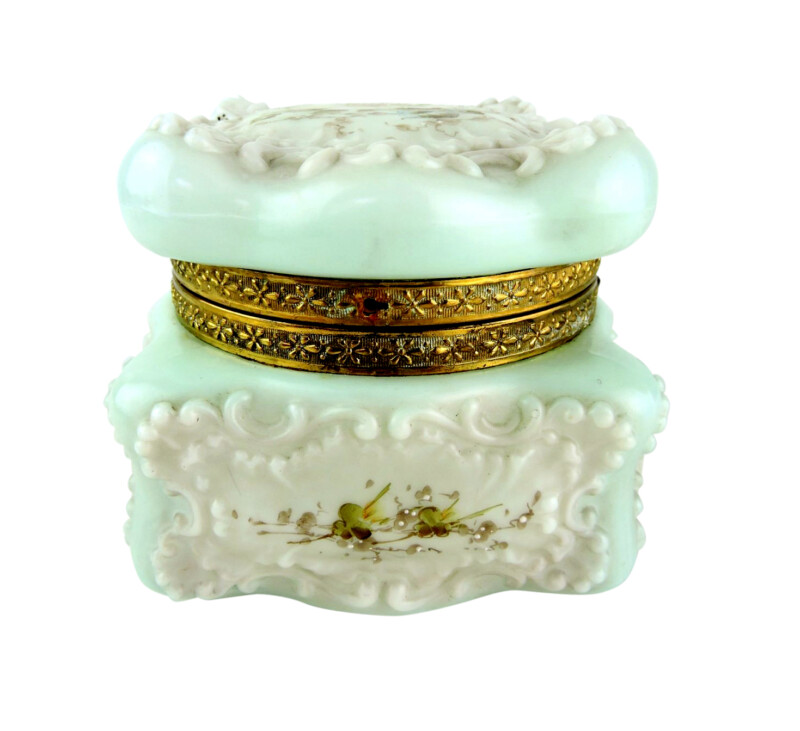 wavecrest hinged square box